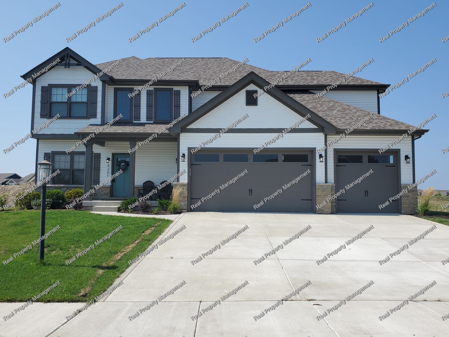 Dyer House: 10518 Talus Drive
