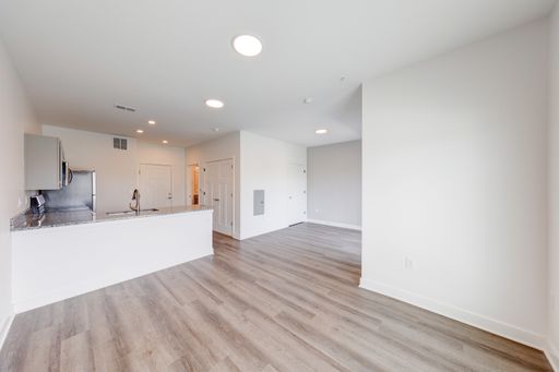 1202 S Meridian - Unit 513 – photo 1