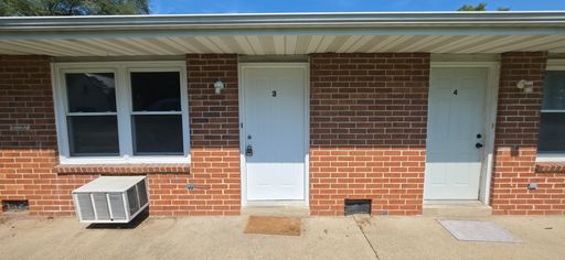 COMING SOON - Newly Remodeled 1-Bedroom Apartment in Knox, Indiana