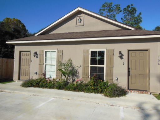 Beautiful Home in the CENTER of LAFAYETTE!! – photo 1