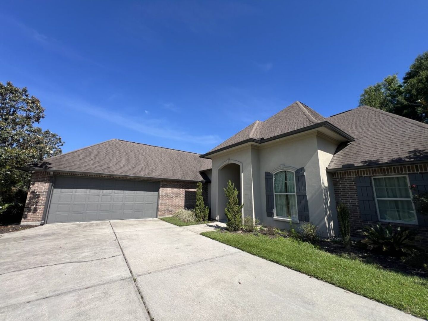 Zachary House: 2913 Country Lakes Ave.