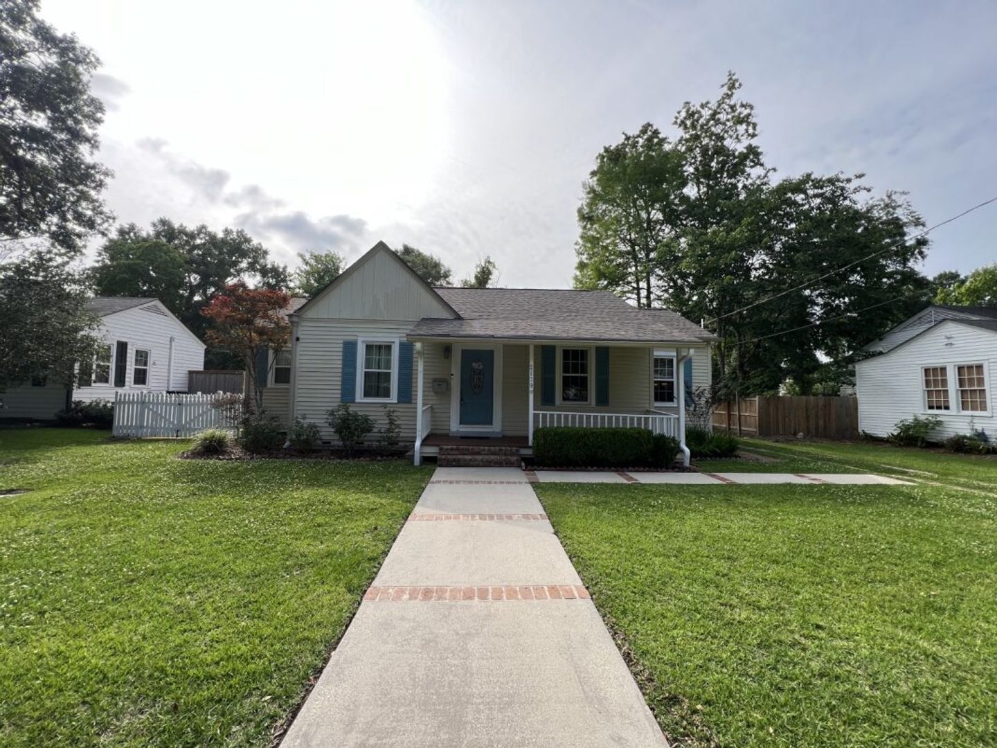 Baton Rouge House: 2179 Hollydale Ave.