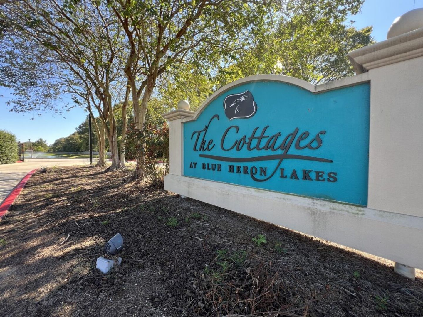 Zachary House: 4000 McHugh Rd., #30