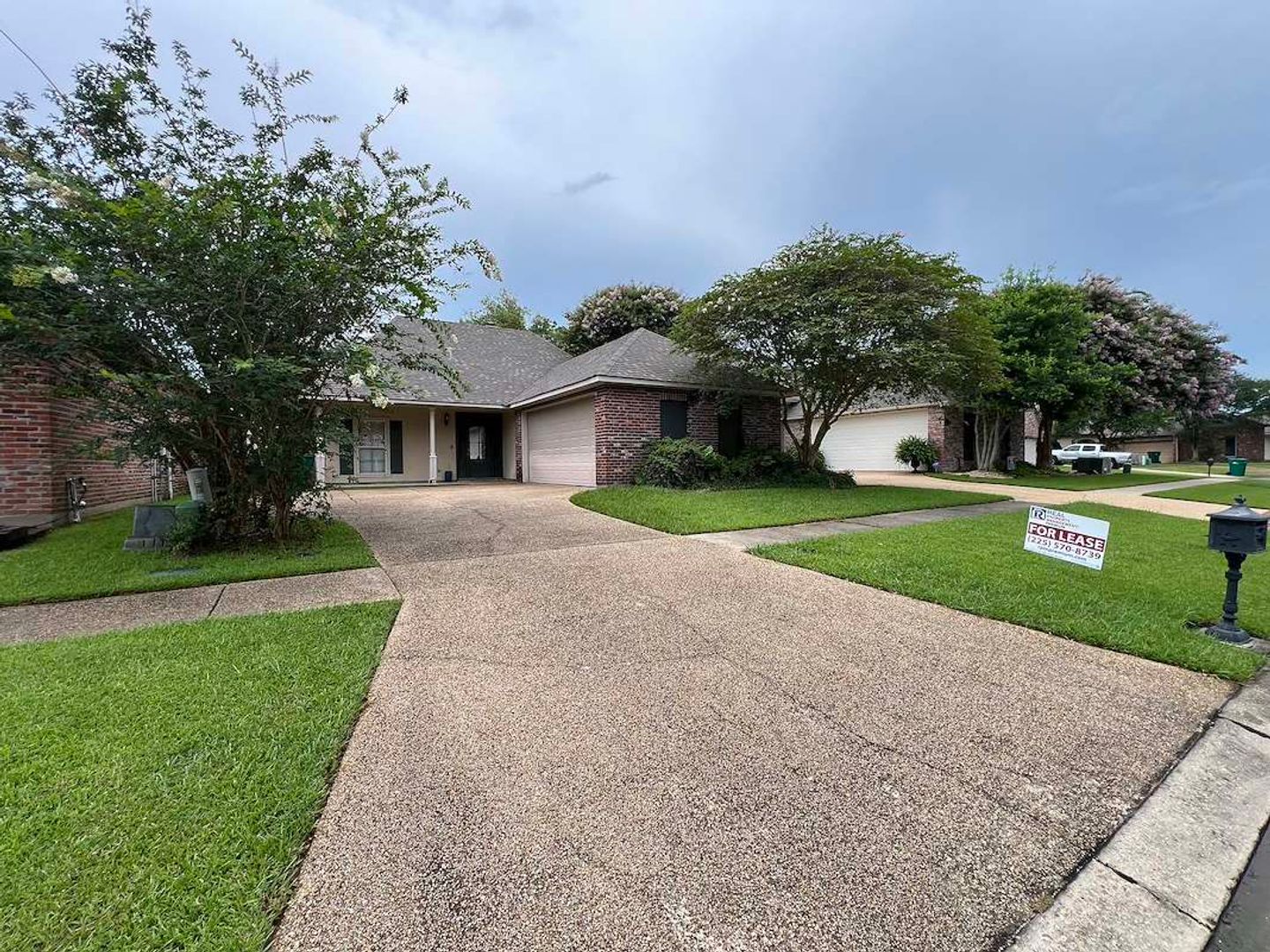 Zachary House: 3995 Water Oak Dr.