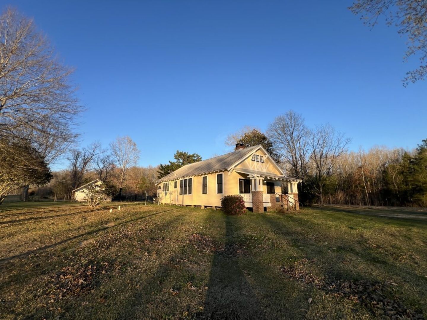 Ethel House: 8222 Hwy 955