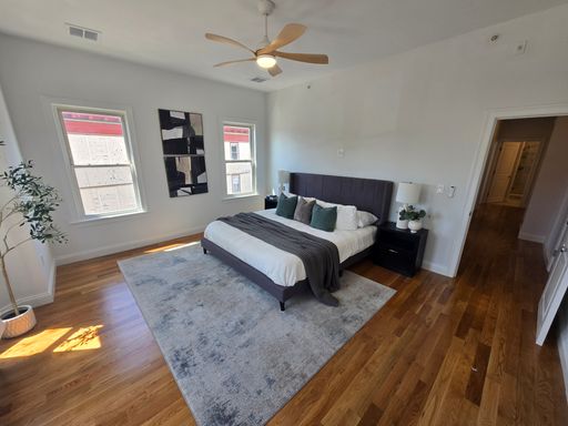 Renovated Enormous 4 Bd 2 Bath Bi-level Gem Near UMASS Boston
