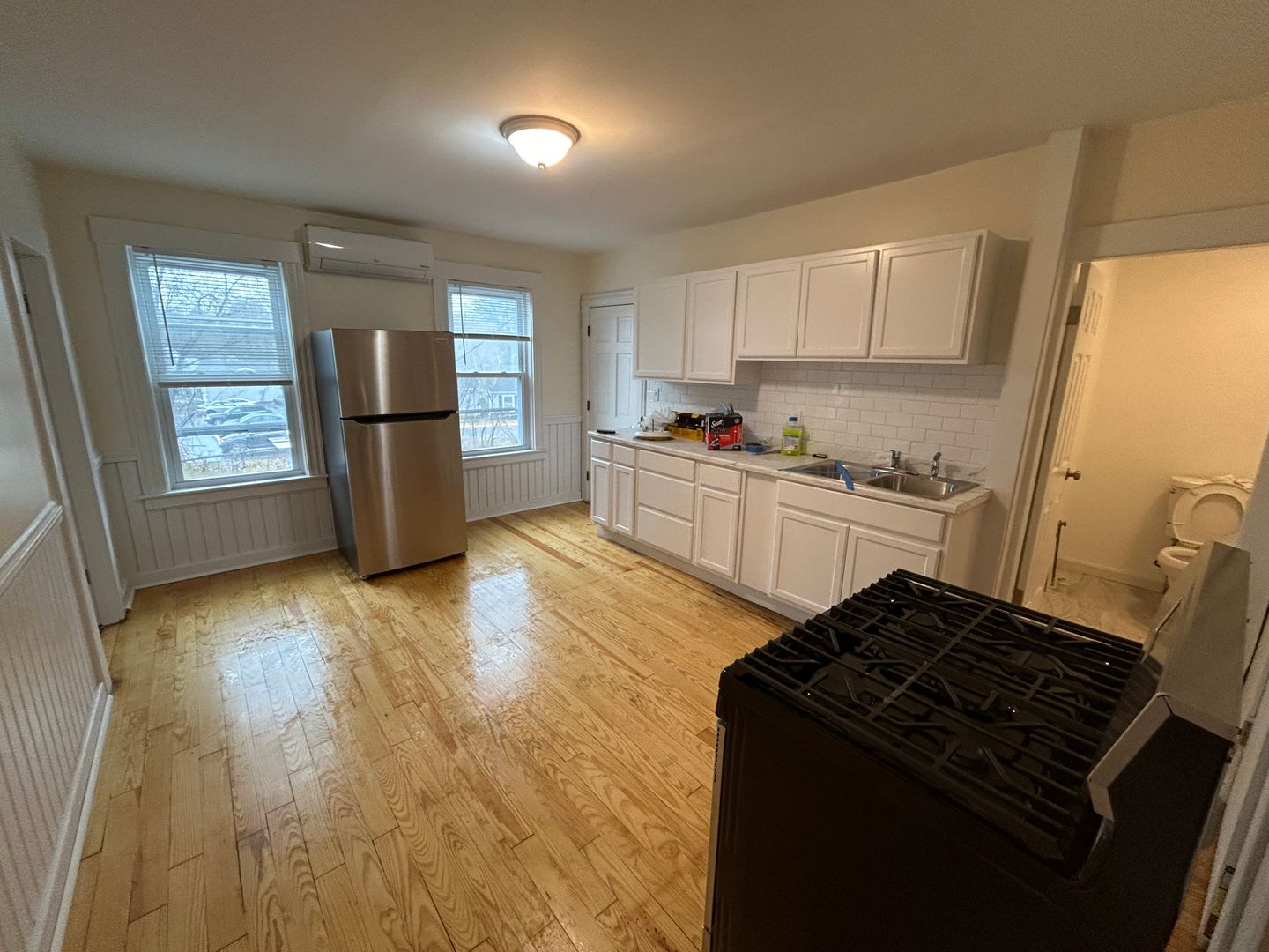 Grafton Apartment: 20 Main St