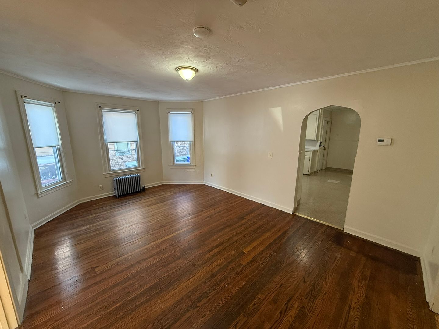 Springfield Apartment: 60-62 Acushnet Ave