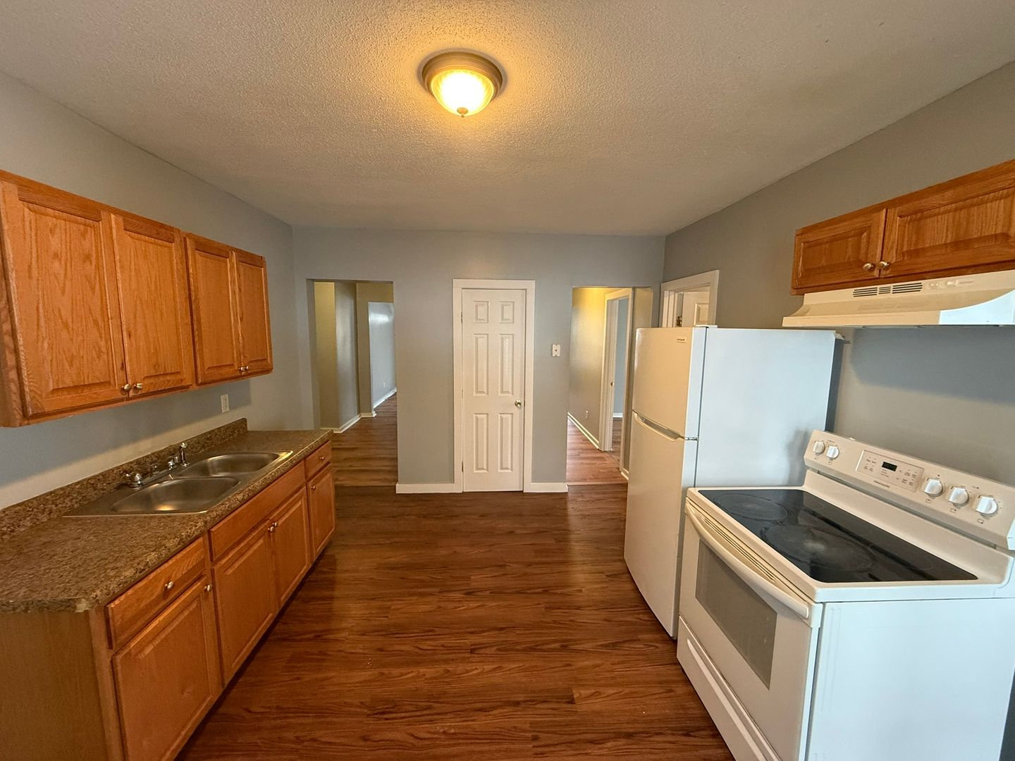 Indian Orchard Apartment: 279-287 Main Street