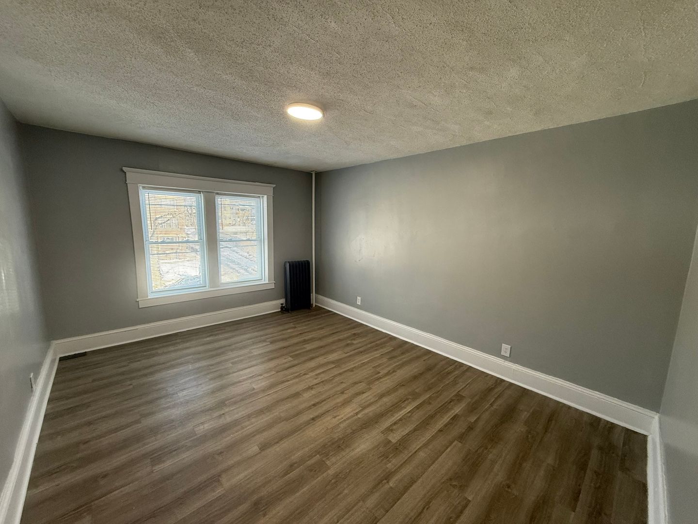 Springfield Apartment: 56-60 Fort Pleasant Avenue