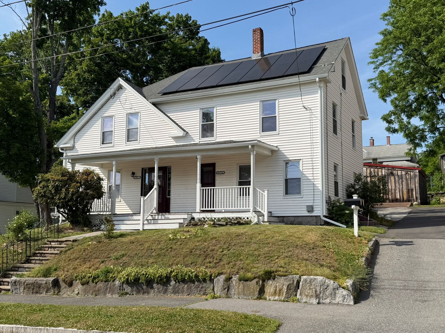 Ware Apartment: 33-1/2 High St