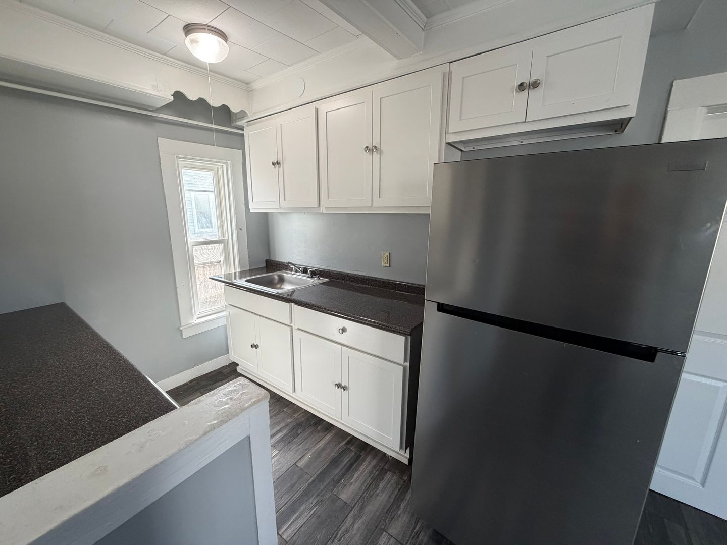 Ware Apartment: 45 Aspen St.