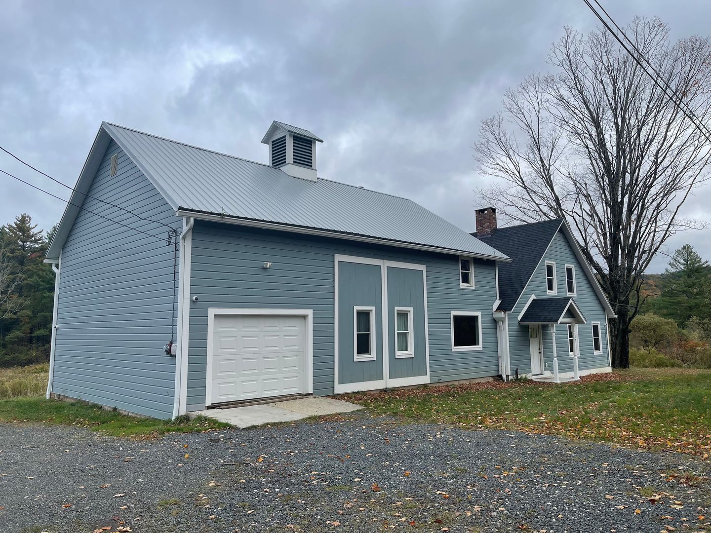 Lenox House: 383 Housatonic Street