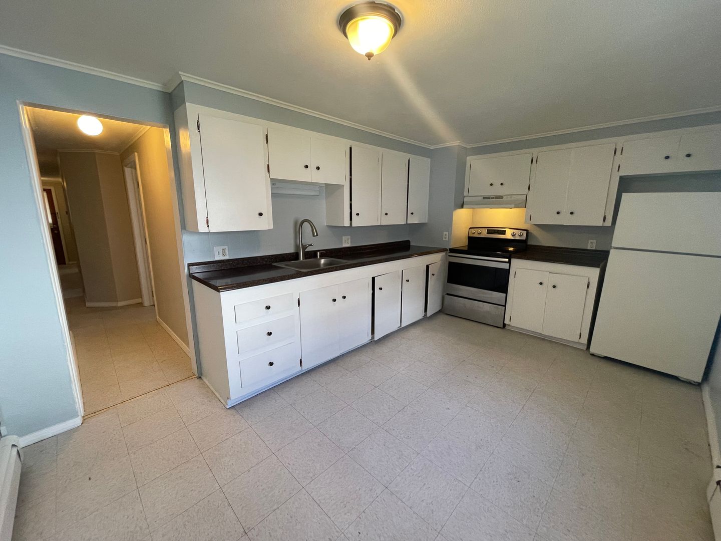 Pittsfield Apartment: 58 Spring St. - A