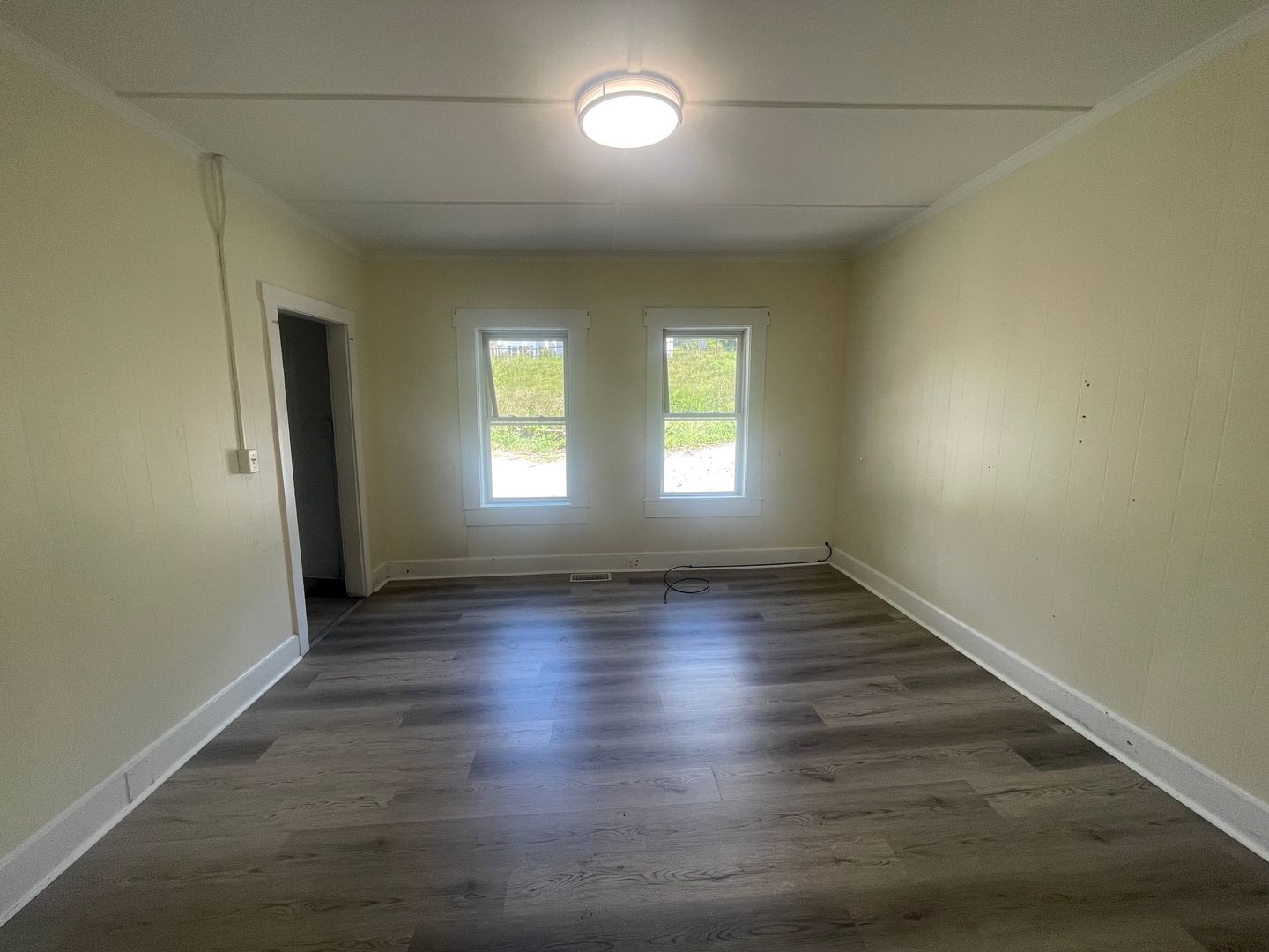 Adams Apartment: 1-12 Winter Street