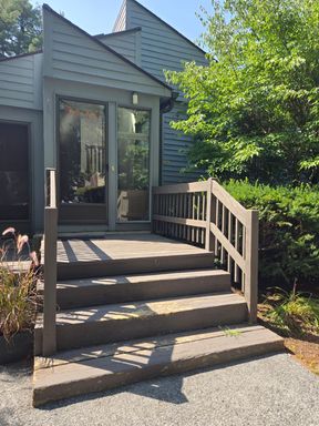 Spacious 2-Bedroom Townhouse with Vaulted Ceilings & Natural Light — Available Now
