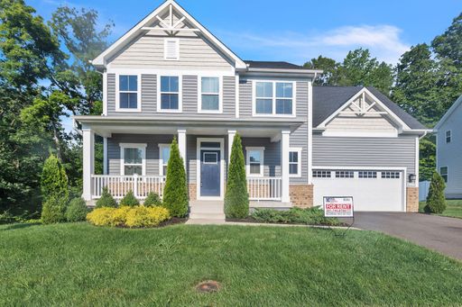 8327 Legacy Cir