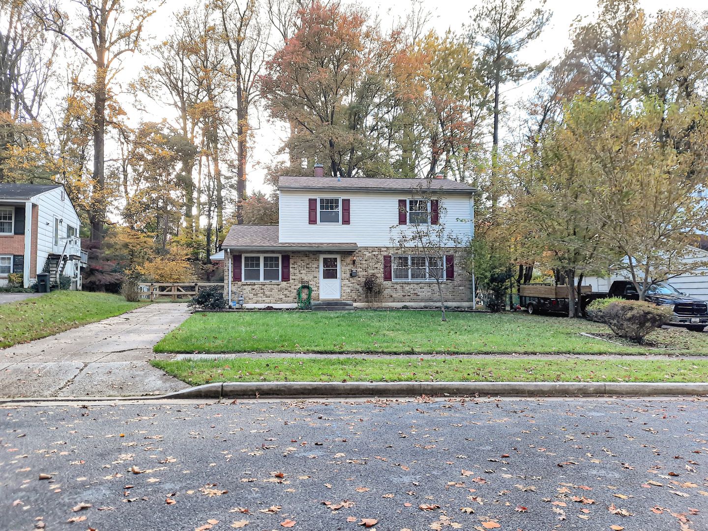 Reisterstown House: 704 Shirley Manor Rd