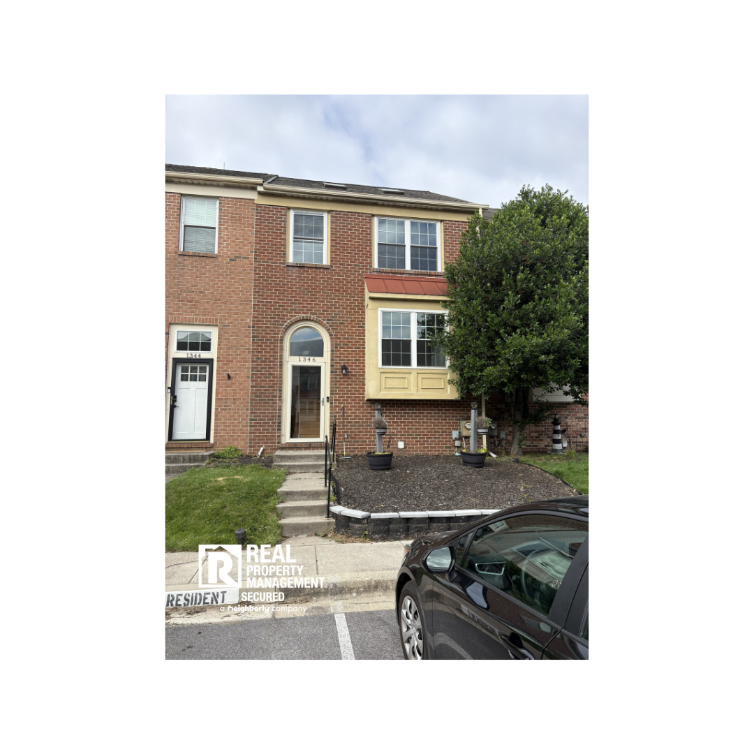 Pasadena Townhome: 1346 Riverwood Way