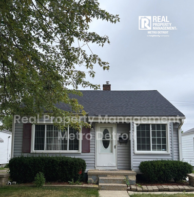 3-Bedroom Single-Family Home in Harper Woods, Michigan