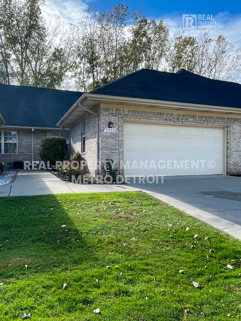 Sterling Heights Condo: 5560 Seabreeze Lane