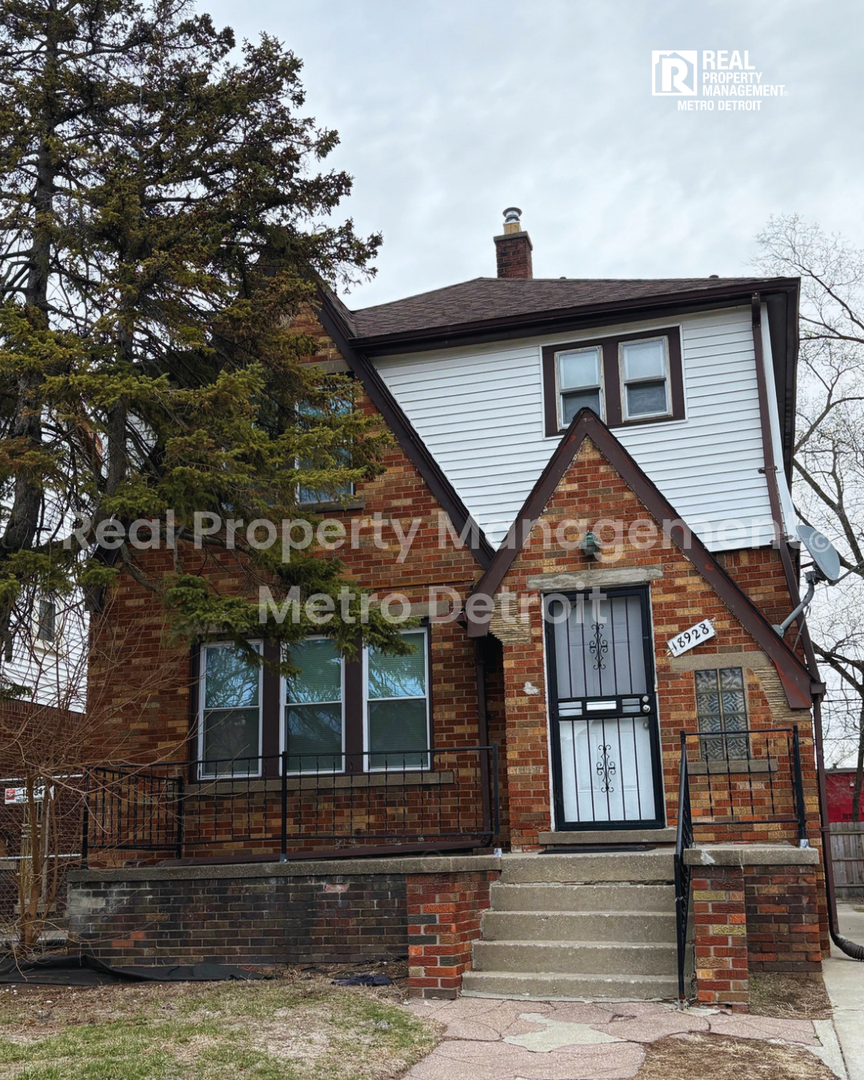 Detroit House: 18928 Stoepel