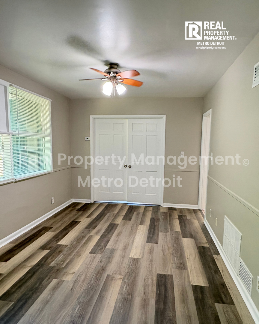 32505 Bellvine Trail 13 of 25