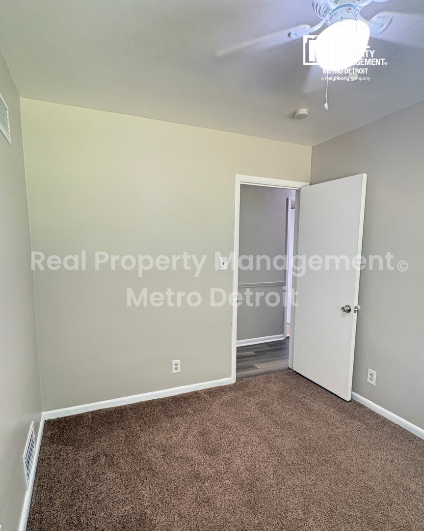 32505 Bellvine Trail 17 of 25