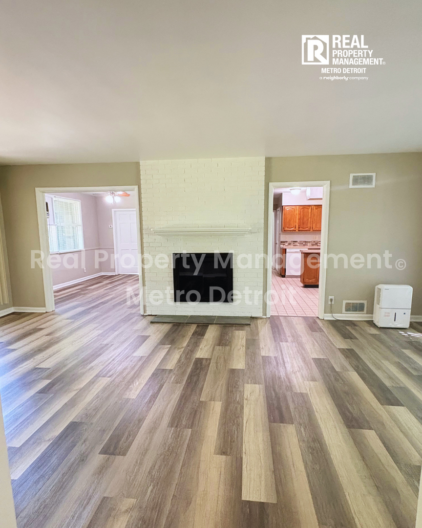 32505 Bellvine Trail 5 of 12