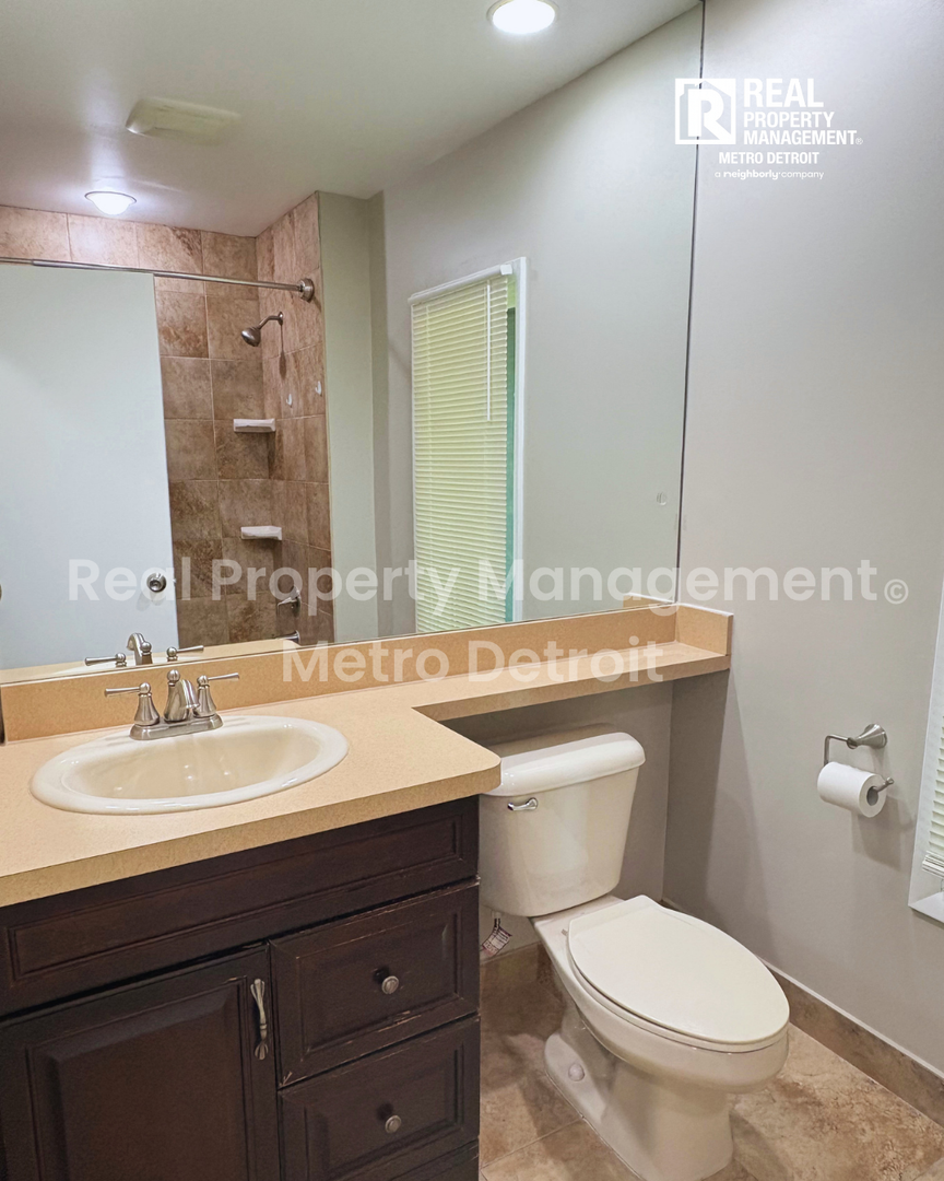 32505 Bellvine Trail 18 of 25