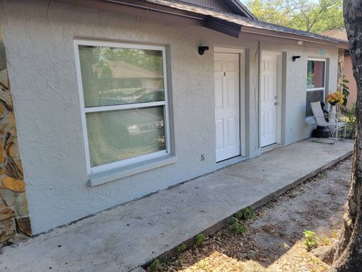 SPECIAL: ONE MONTH FREE✨Renovated Tampa Condo – photo 1