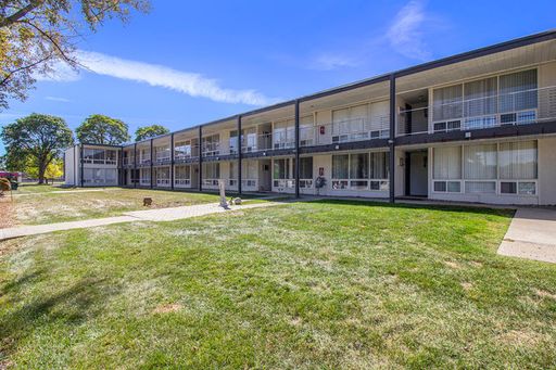 Spacious 1 Bedroom – photo 1