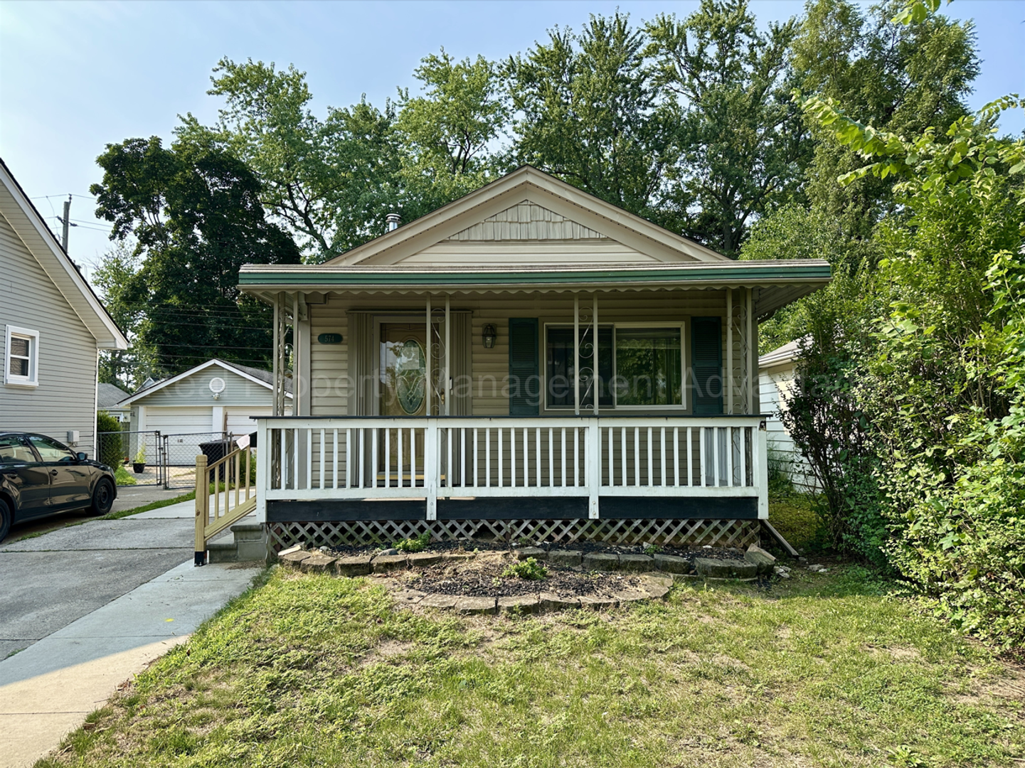 Ferndale Apartment: 574 Ardmore Dr.