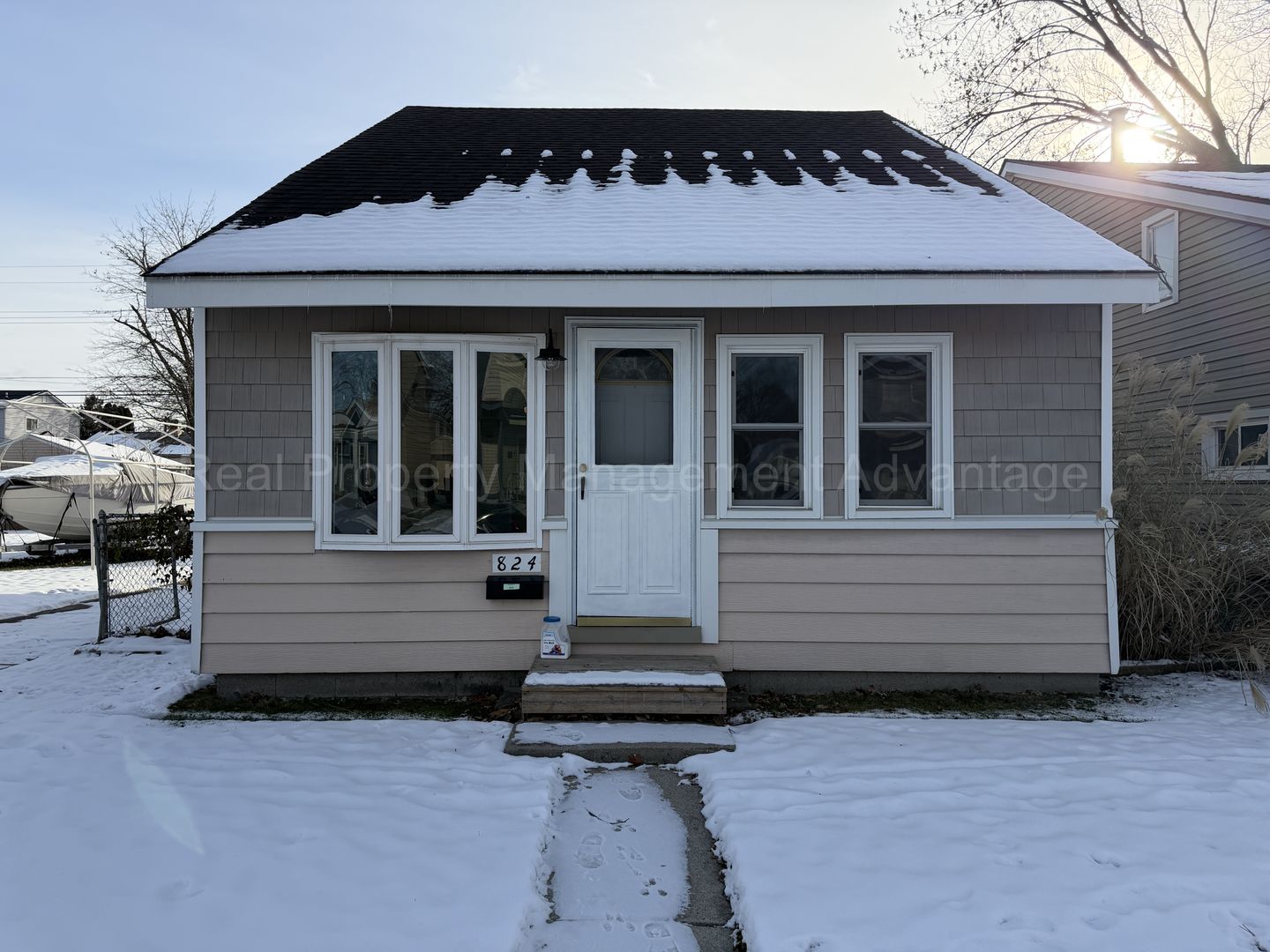 Madison Heights House: 824 E. Barrett Ave.
