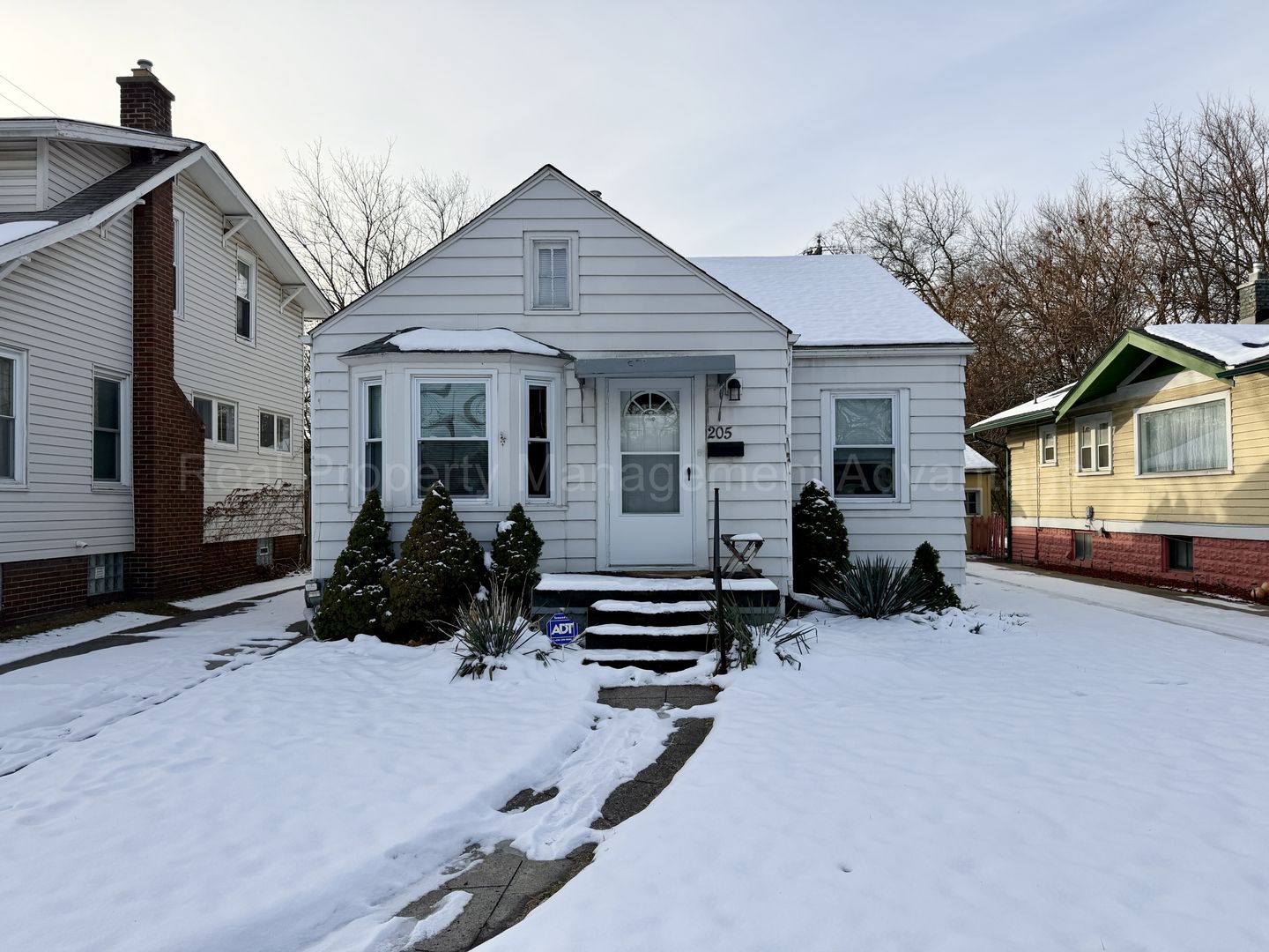 Ferndale House: 205 Laprairie St.