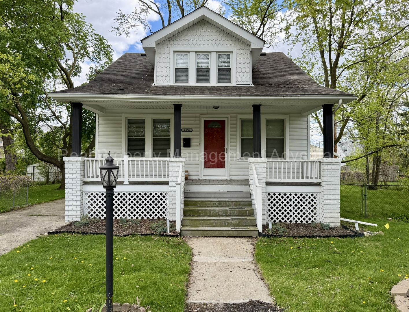 Ferndale House: 1330 E. Chesterfield St.