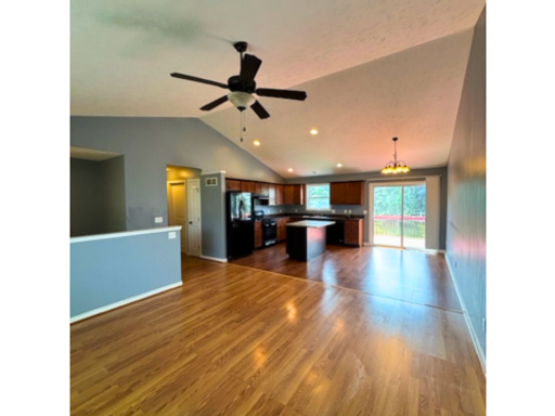 Spacious 3 Bedroom 2 Bath in Kentwood