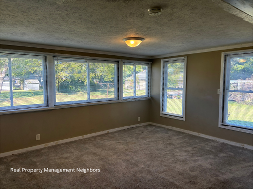 Large and Sunny 3 Bed 1 Bath Home Available for Rent in Edmore