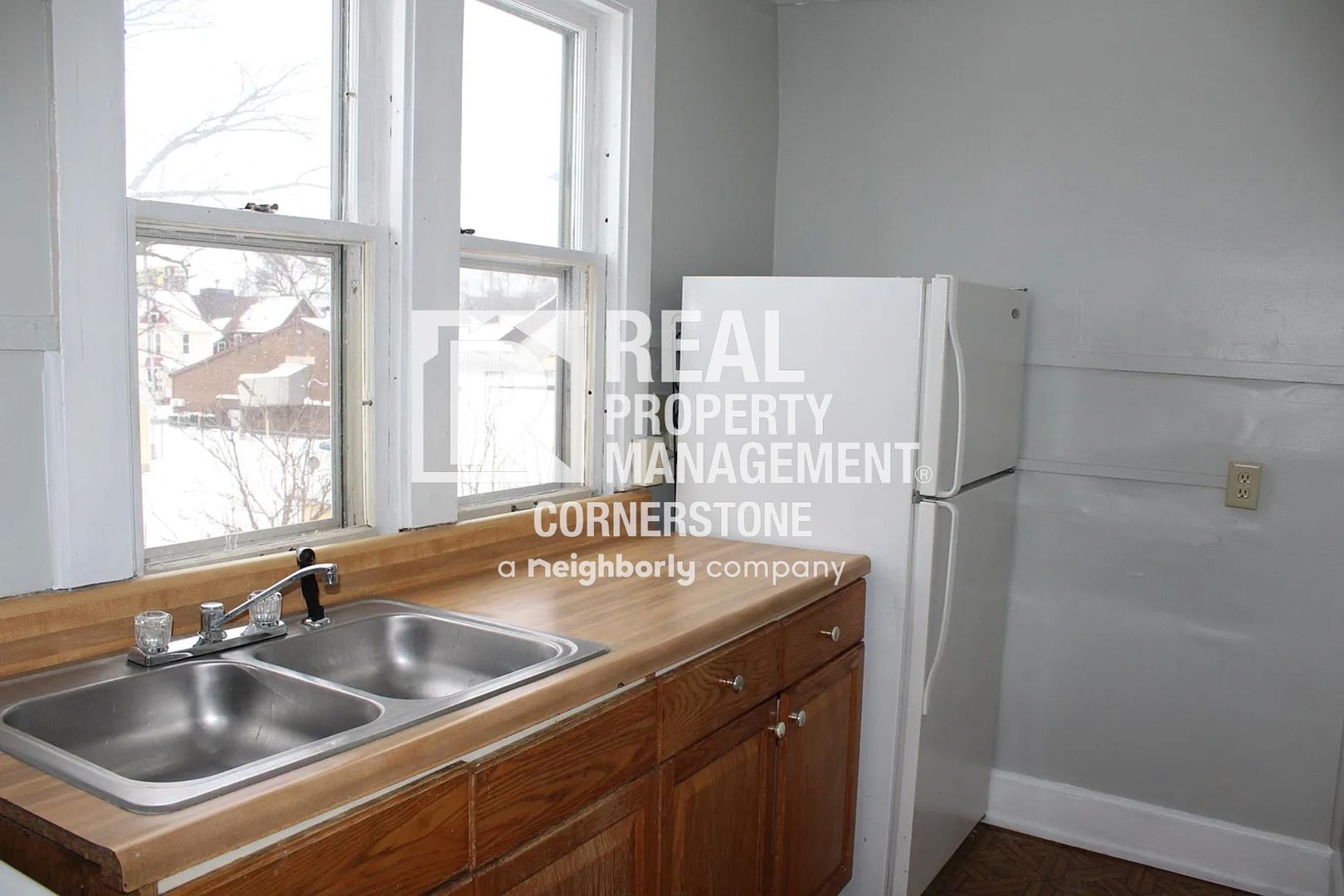 Kalamazoo Apartment: 709 W Willard St