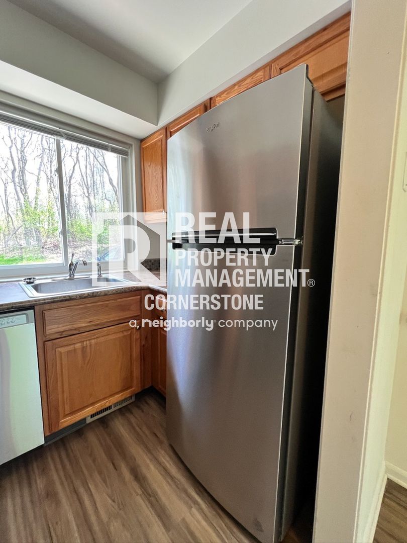 Kalamazoo Apartment: 5735 E G Ave - Unit 4