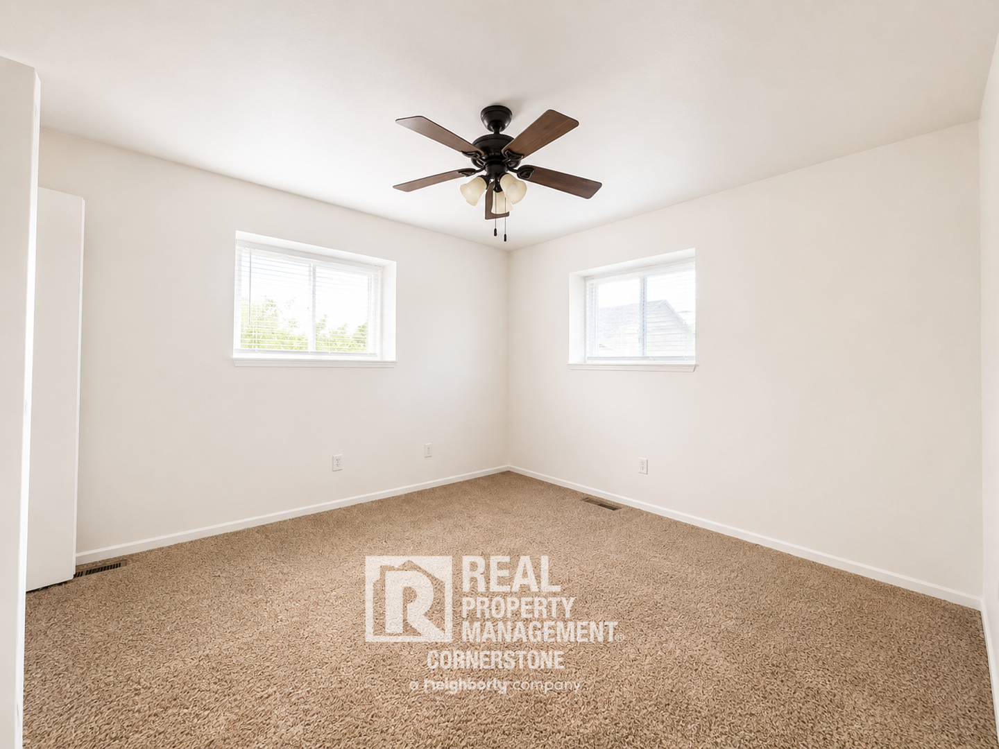 5735 E G Ave 10 of 12