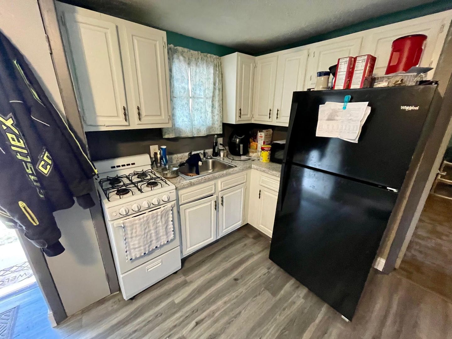 Brainerd Apartment: 1102 15th Ave NE