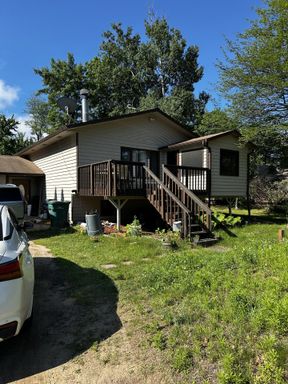 Spacious 4-Bedroom, 2-Bath Home – photo 1
