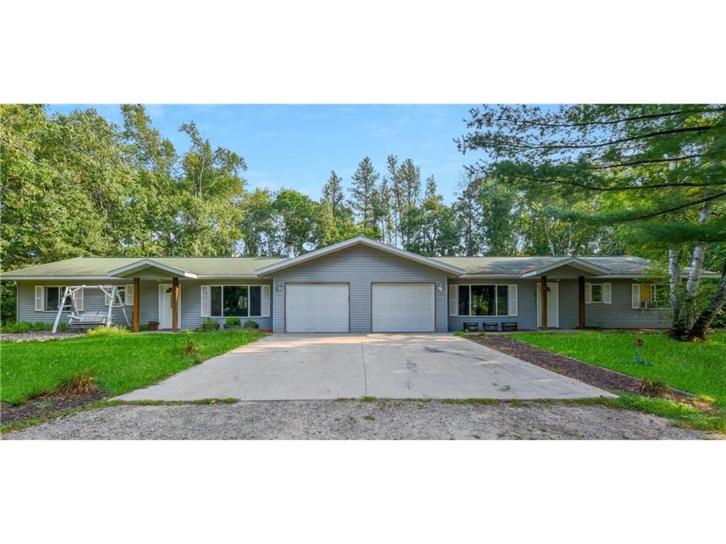 Pillager Apartment: 12858 Woodfern Lane