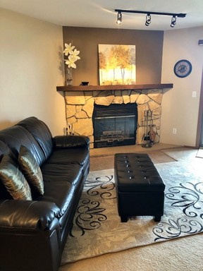 1 Bedroom, 1 Bathroom Condo with 3-season porch on Mille Lacs in Garrison, MN