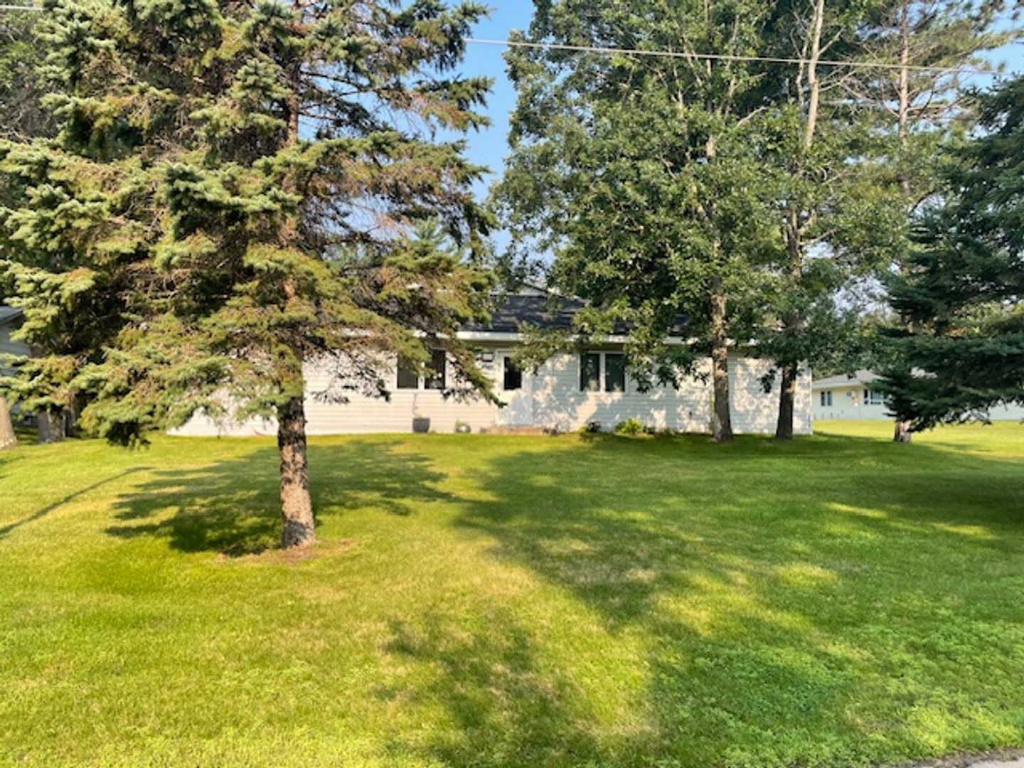 Brainerd Apartment: 2502 Greenwood St