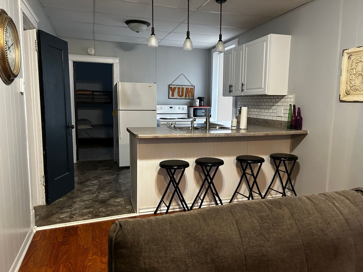 Ironton Apartment: 100 4th St