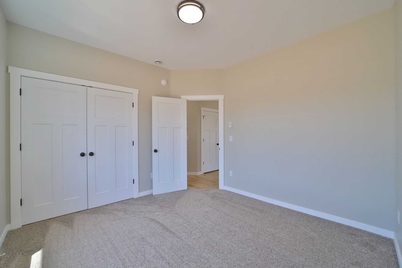 Pillager Apartment: 781 W Palomino Ave - Quad
