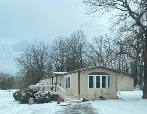 3 Bedrooms, 1 Bathroom Single Family Home in Motley, MN