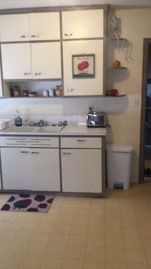 3 Bedroom 1 Bath Upper Level Apartment-Available August 1, 2025 – photo 1